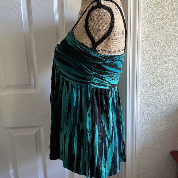 maj • vertical & horizontal lines tank • small - Picture 2 of 6